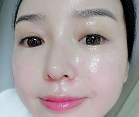 聪明的女人不买面膜，每晚用它擦脸，半月过去，脸上斑点全不见