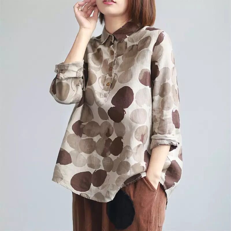 天气越来越凉，但也别着急卖羽绒服!瞧这些女人这样穿，娇美如花