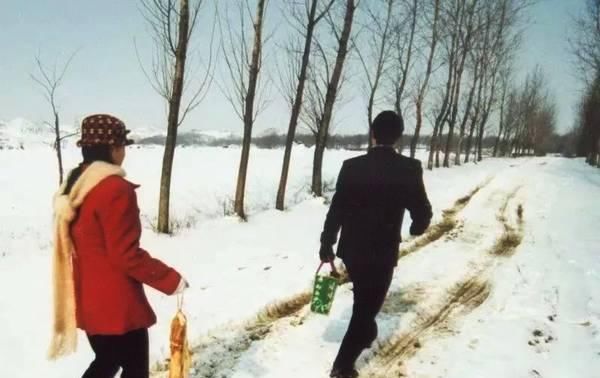  天走遍亲戚@近年农村，这1怪现象过年兴起，涉及村村，农民习以