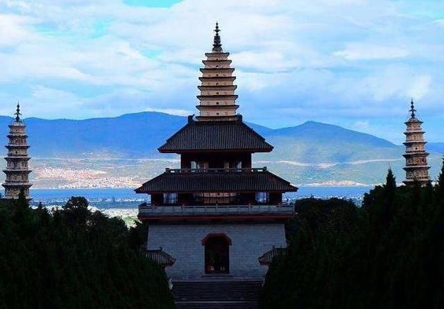 中国佛门最壮观寺院 九位帝王曾在此出家