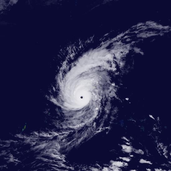 台风蝴蝶突破17级完成大逆袭，但美国预报真正的巅峰还没到…