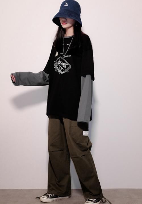 『瞧瞧』建议微胖女生卫衣不要搭紧身裤了,瞧瞧下面网红这样穿,超显瘦