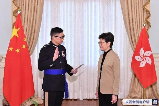  「国务院」国务院任命邓炳强为香港警务处处长