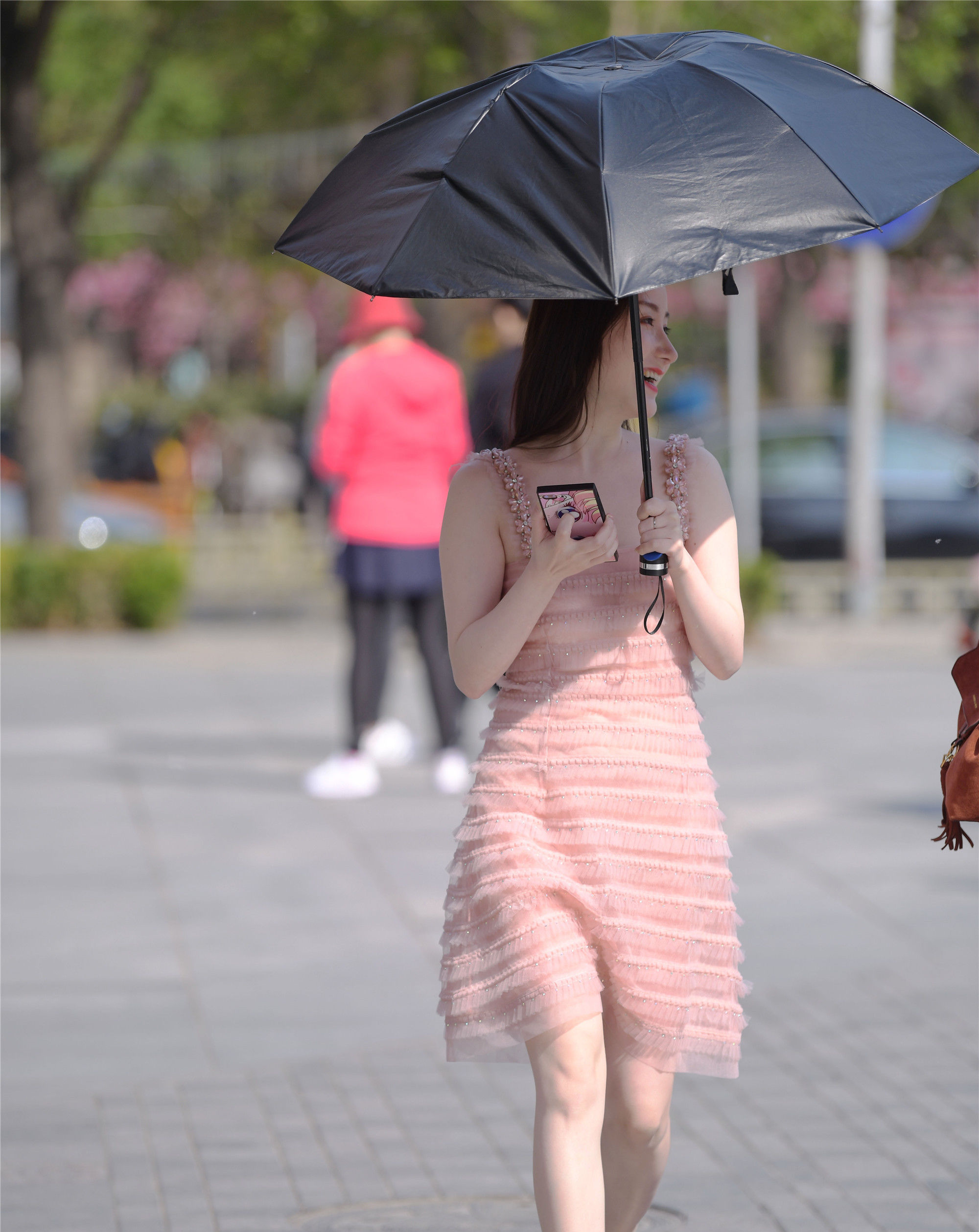  [显得人很]时尚美女穿搭之夏日美裙篇:注意穿裙子7大事项,过个美丽的夏天