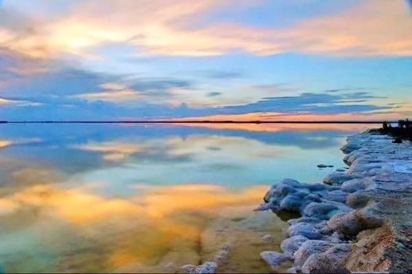 可可西里无人区  盐湖沙漠雅丹雪山湖泊草原原始风貌生机盎然