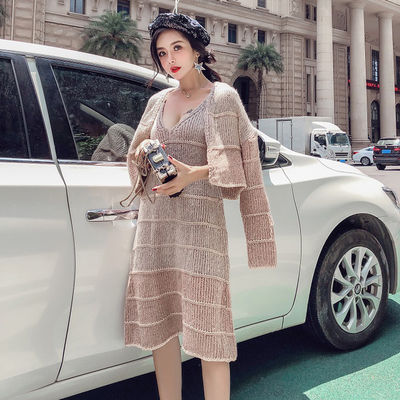 姑娘,别穿热裤了!现流行裙子高跟,秋天穿定能让你洋气百倍