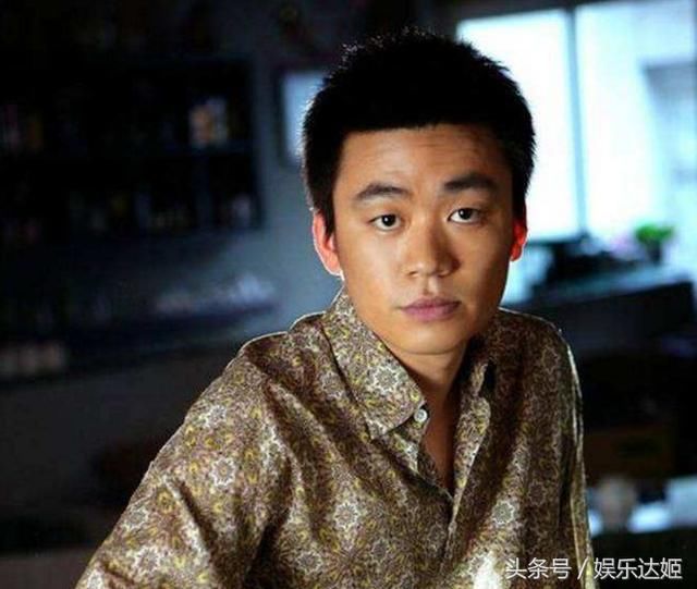 不是王宝强女友？杨采熙发声明：未曾涉足北京，并非同框照中女子