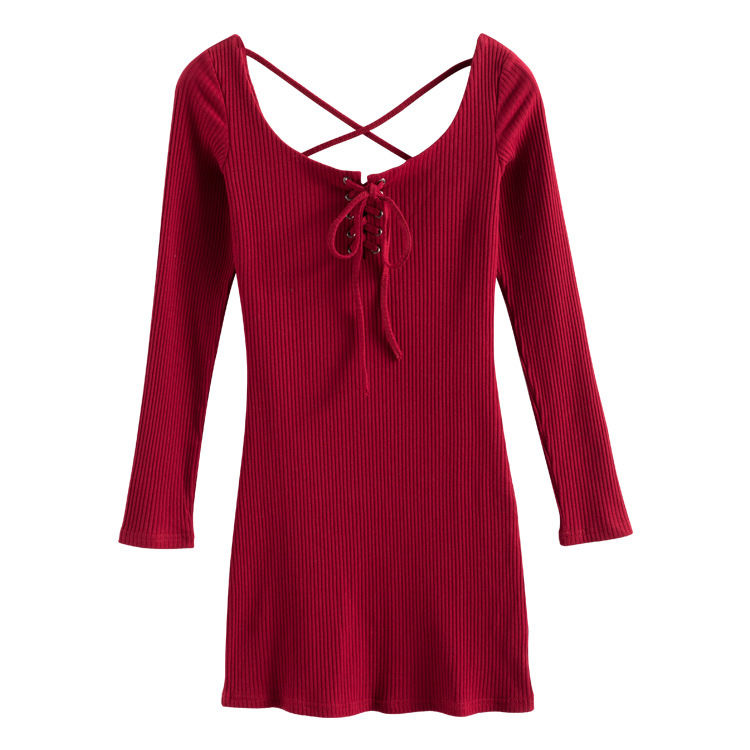 入秋后这么穿出门，秀出好身材太迷人，难怪众人都羡慕呢