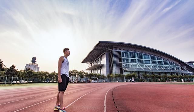 “挂证”现象将全面排查了？挂证族这个年还能过好？