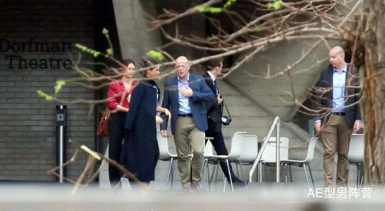 哈里梅根英国皇室梅根