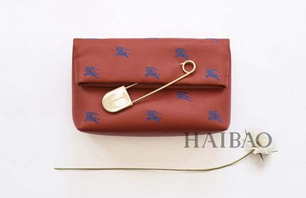 大牌们的七夕限定包包又来抢钱了!毫不违心的说颜值都超高,你的