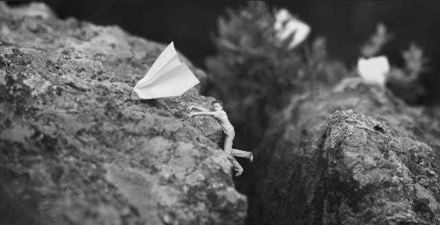 8岁开始摄影，没上过一天学的他，天才创作已超过2亿次点击