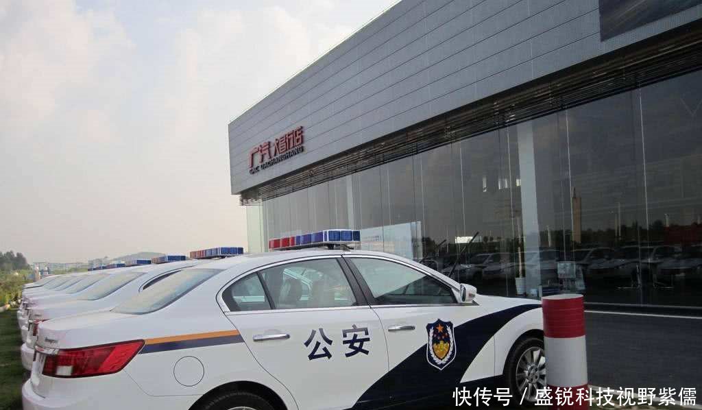 中国最快的警车，不到5秒就破百，犯罪分子看见车标吓破胆