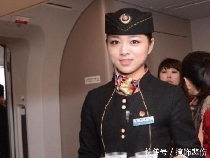 高铁乘务员离职率为何那么高？内部员工说出真相，原因让人同情