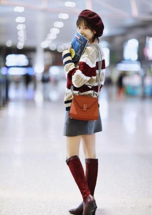  搭配裙子■小个子放弃马丁靴吧，现在流行这3款显高的“靴子”，保暖还时髦