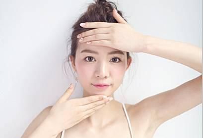  『肌肤』面部总是出油，还长痘痘，每天坚持这样做，肌肤清爽越来越好
