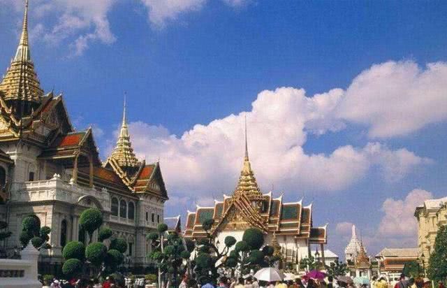 这个东南亚穷国，国民生活却很幸福，游客：看当地农村就知道了