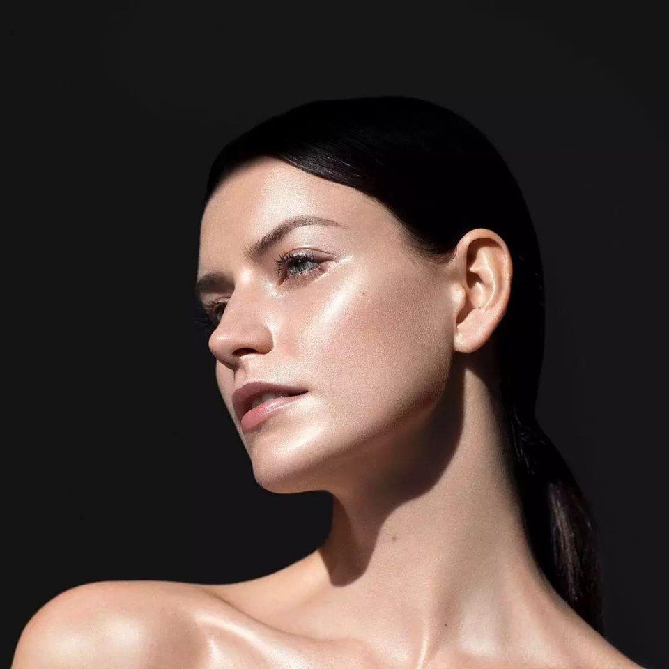 杨幂的脸好Q弹!黄子韬阮经天“捏过后”都这么说!