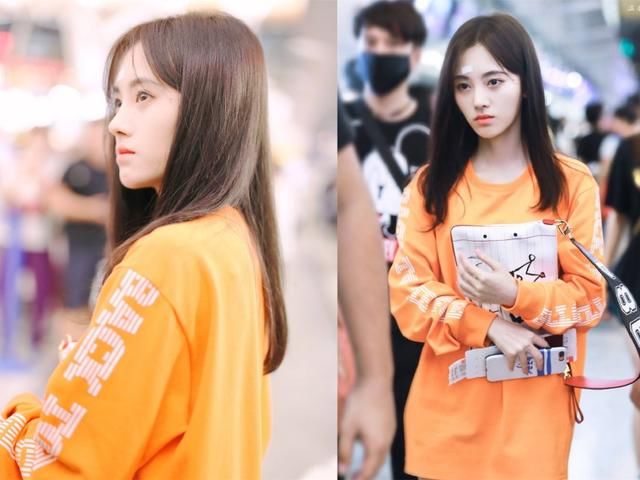 别再穿肥宅T了，学学鞠婧祎穿收腰连衣裙，这才是青春无敌！