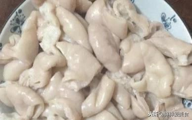  『家自己做』餐馆吃饭时，聪明人都不点“这两道”菜，服务员自己都不吃