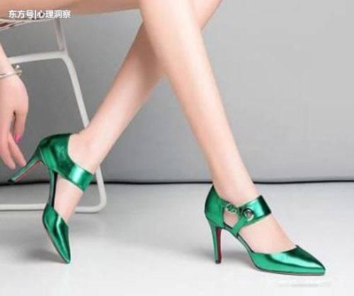 心理测试：你觉得哪双绿色高跟鞋最丑？测你会变丑还是变漂亮？