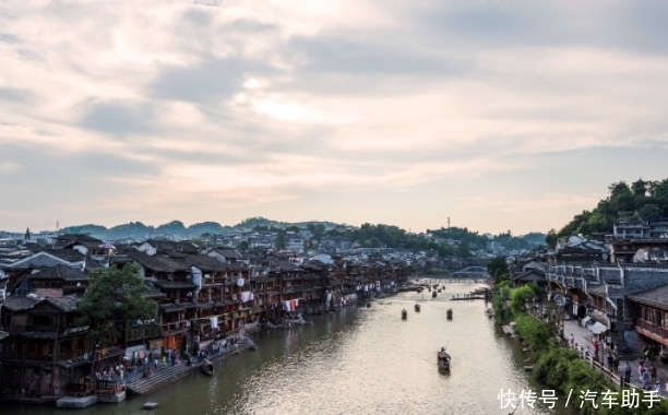 我国“名声最臭”的一座景区,坐地起价,但依然很多人想去