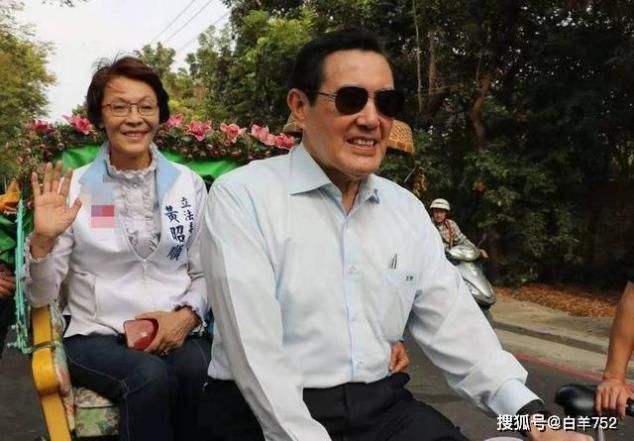  「马英九」马英九一句冷笑话，意外引爆两个女人的口水大战