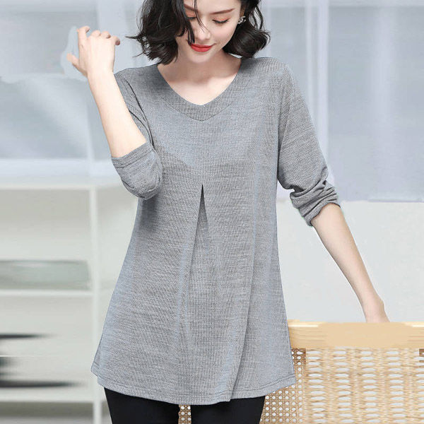 国庆节，出去旅游穿裙子不方便!瞧下面女人穿，简直美的让人着迷