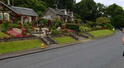 苏格兰一老人花16年时间，打造童话般花园，半夜经常听到拍照声