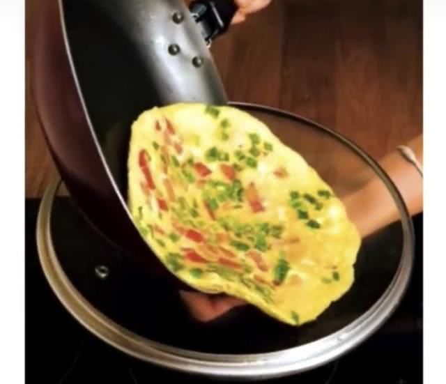  电饭锅里面@只要开发它们的用处，哪怕是手残党，也能制作出精致又好吃的美食