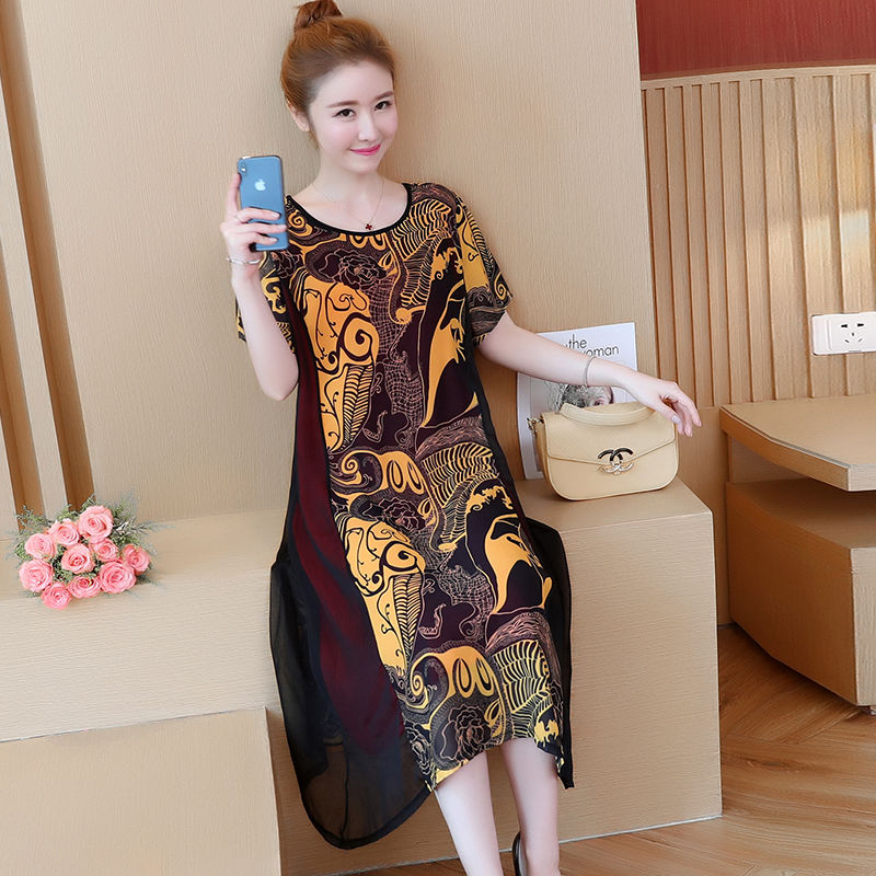 50女人千万不要打扮太老!学下面这样穿:美得一点都不像中年人