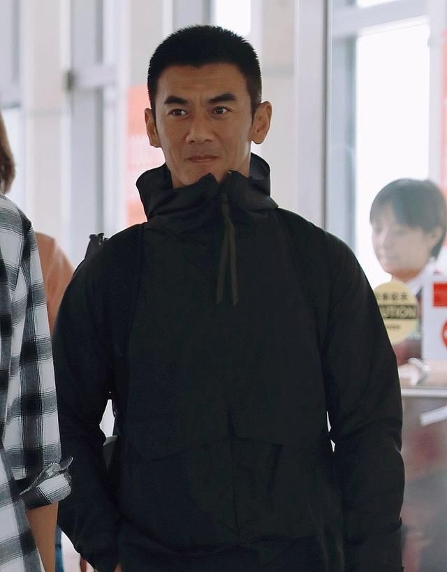 『上线』《狙击手》“狗头老高”任天野再度上线,网友:高中队回来了