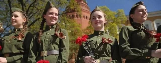 喀秋莎火箭炮到底有多厉害?火力覆盖无死角,1