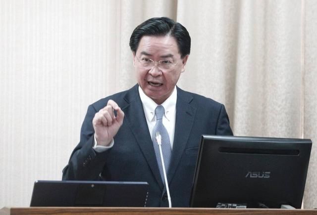  「台湾参加WHA」美国让台湾来参加世界卫生组织？在江启臣质问下，吴钊燮无话可说