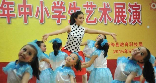  #孩子#孩子喜欢现在的老师，想让学校从一年级到五年级不换老师