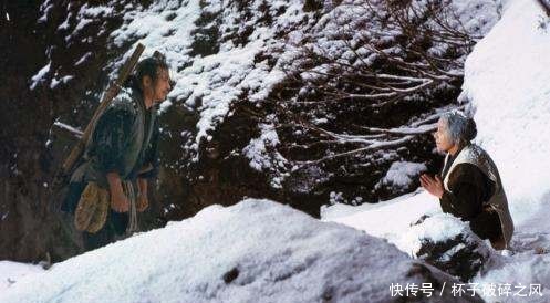 『雷厉风行』他把敌人带入埋伏圈,他做事却雷厉风行