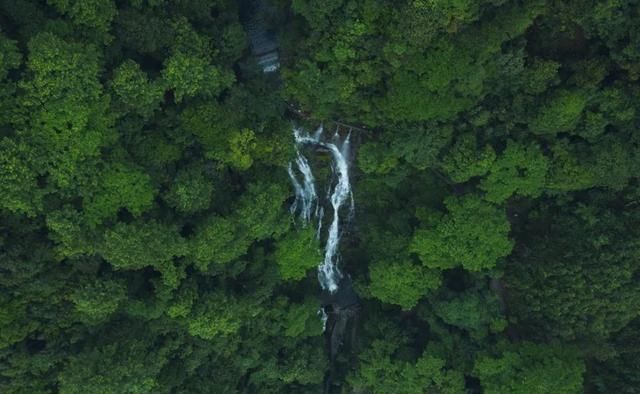 广西私藏的仙境小城，美景不输桂林却没什么名气，年平均气温19℃