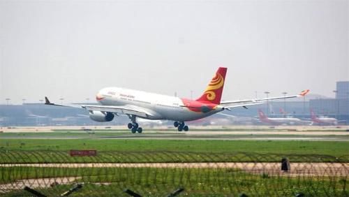  「我国」我国“最牛”交通枢纽，飞机高铁“无缝连接”，网友：