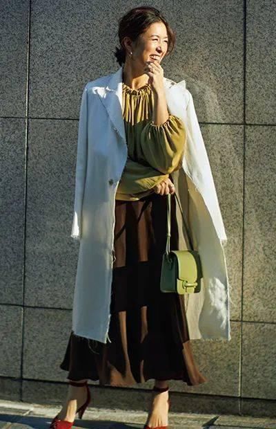  『画龙点睛』日本最顶流的时尚博主 大草直子的配饰与简单衣服的搭配法则