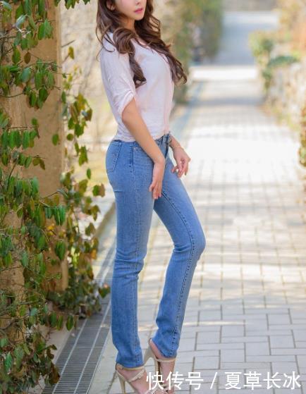 #绑带#两侧绑带牛仔裤,简约不寡淡,穿出女性自信魅力