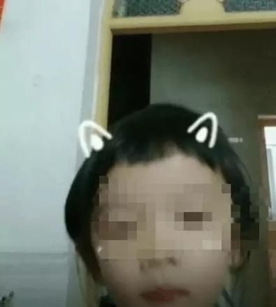 抖音回应小孩直播妈妈洗澡事件:是行业竞争恶意炒作,别扩散了