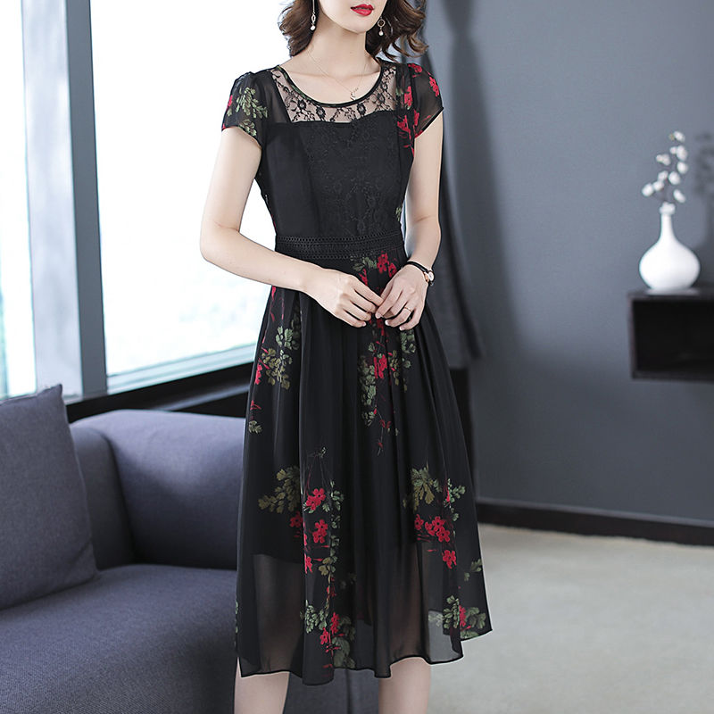 这裙子显贵却不太贵，43岁老婆买5件，搭配高跟鞋穿，绝美