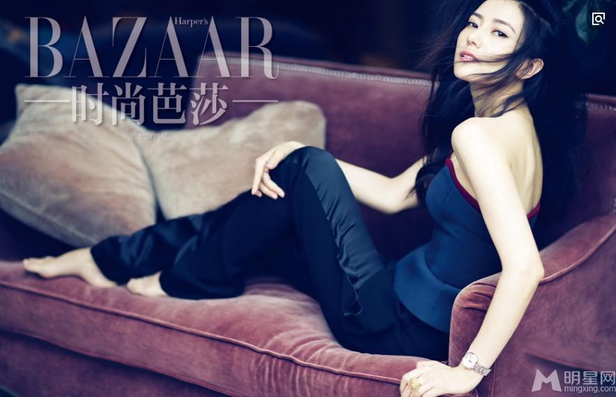 高圆圆又双叒叕换新发型美成18岁，但却因为穿了这件衣服被说又老