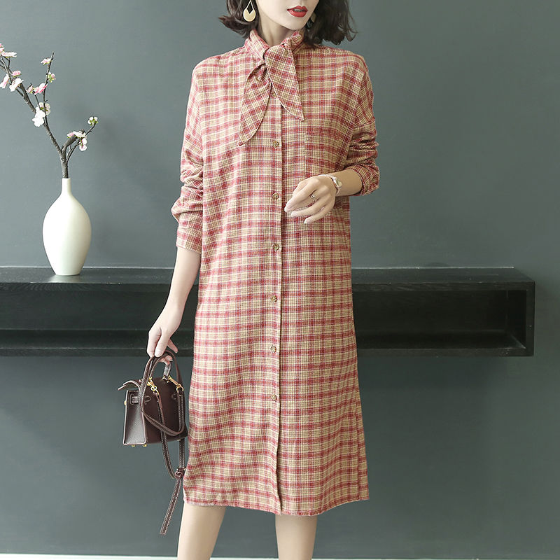 中秋朋友聚餐,我穿这款秋裙出席,惊艳全场,朋友都纷纷赞我美嫩