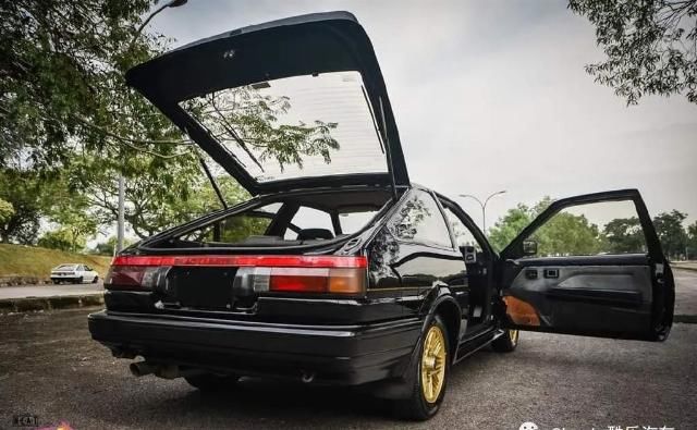 『丰田』最后的GT86?为致敬Black AE86/Black GT86发布