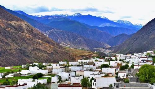 四川名字最土的县,县名土到掉渣,却有着独一无二的风景!