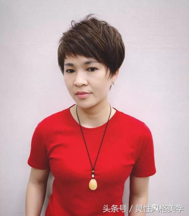三四十岁的你发型别瞎剪了，有这30款短发就够了！