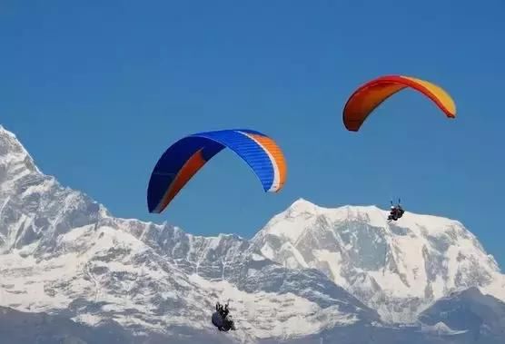 阿尔卑斯冰原列车，踏上瑞士最美风景之旅