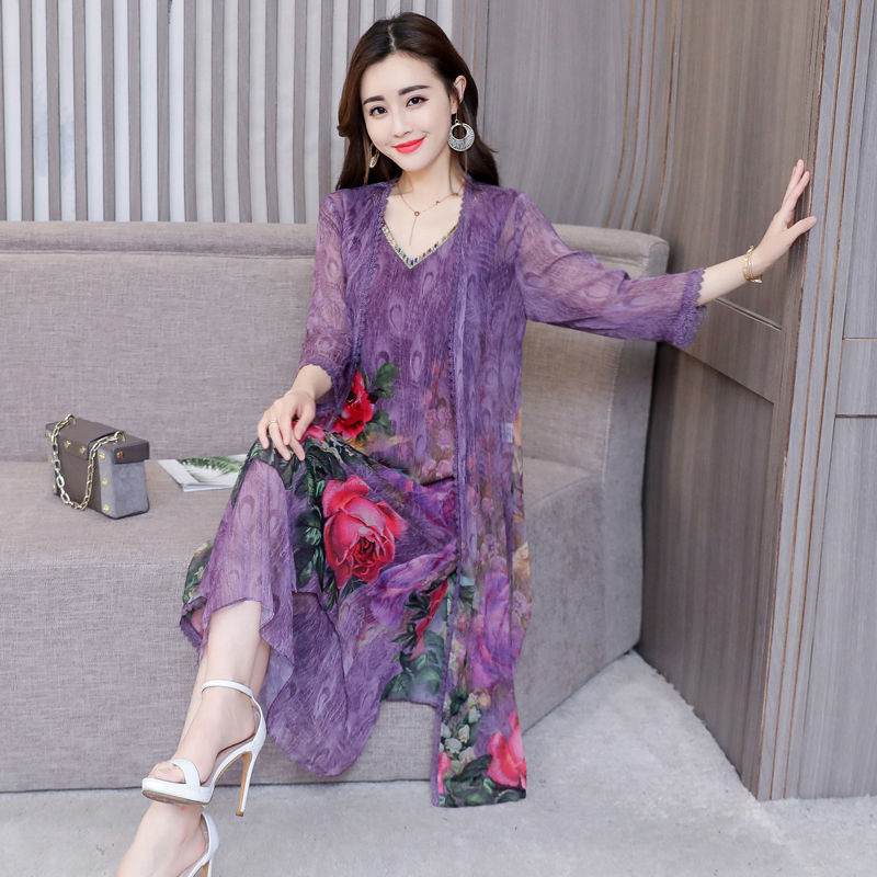 女人再穷，也不能亏待自己!这样女装，特适合35-58岁女人穿