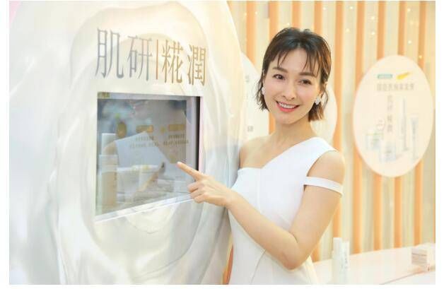 肌研糀润全新优雅上市 携手吴昕探寻美肌之奥秘